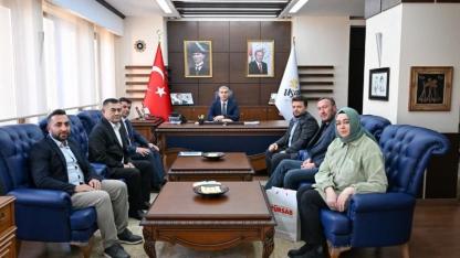 TÜRSAB Dumlupınar Bölge Temsil Kurulu’ndan Uşak Valisi’ne Ziyaret