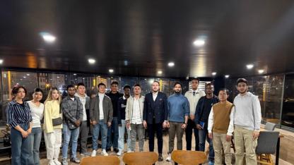 ÜNİAK ve AK Gençlik El Ele: Uluslararası Öğrenciler Şehir Tecrübelerini Paylaştı