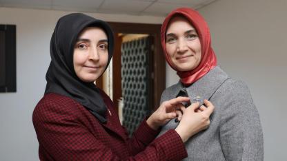 Vali Yiğitbaşı, Yeni Müftü Yardımcısı Tuğba Anatoprak’ı Kabul Etti