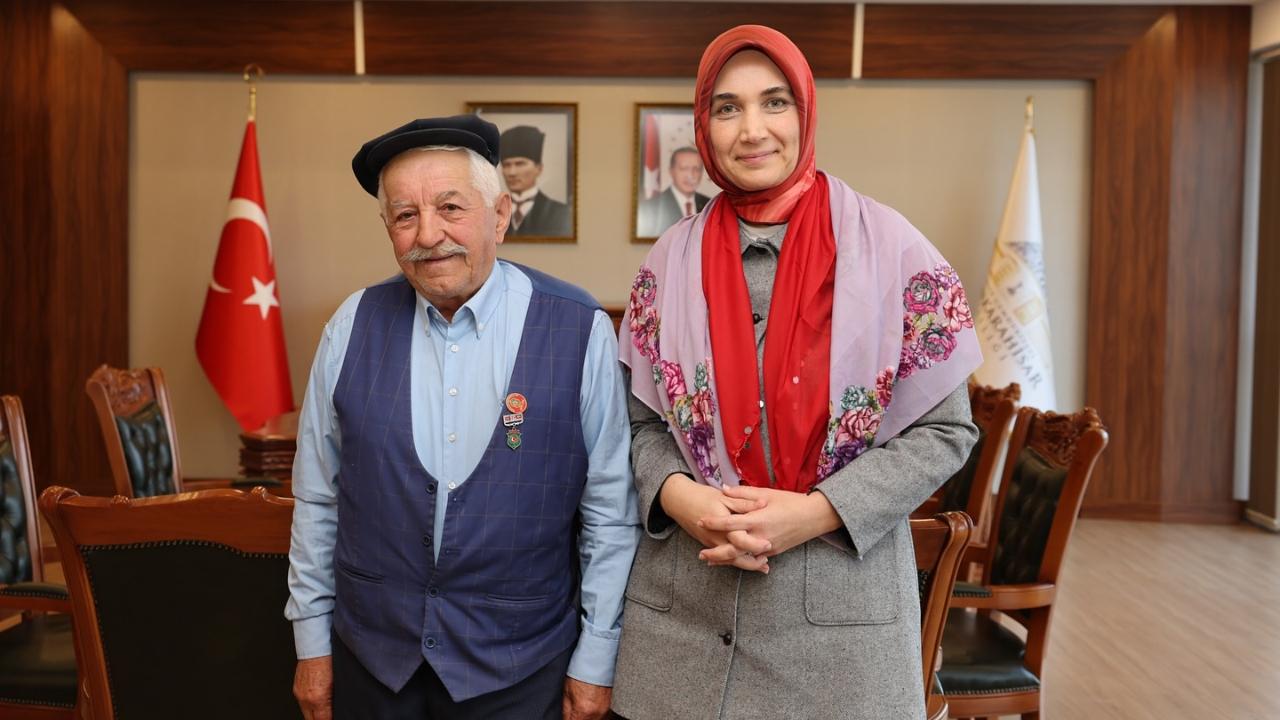 Vali Yiğitbaşı’na Şehit Ailesinden Ziyaret