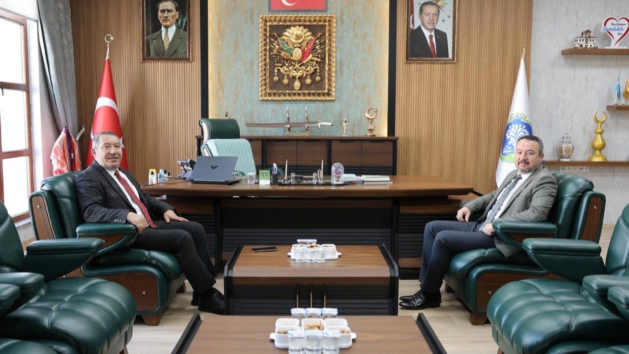 Veysel Topçu&#039;dan Adnan Öztaş&#039;a Ziyaret