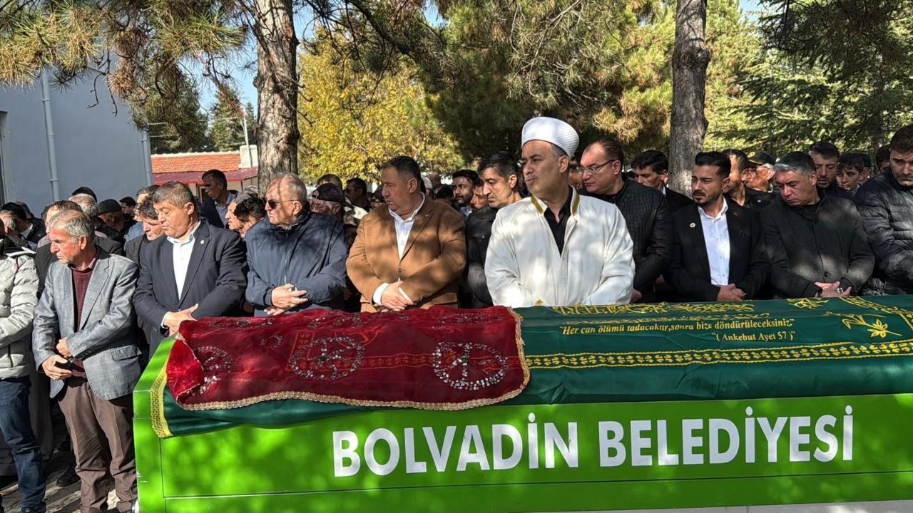 Yemek Zehirlenmesi 3 Can Aldı, Kalan Aileden Feryat: &quot;İnsanın Canı Bu Kadar Ucuz mu?&quot;