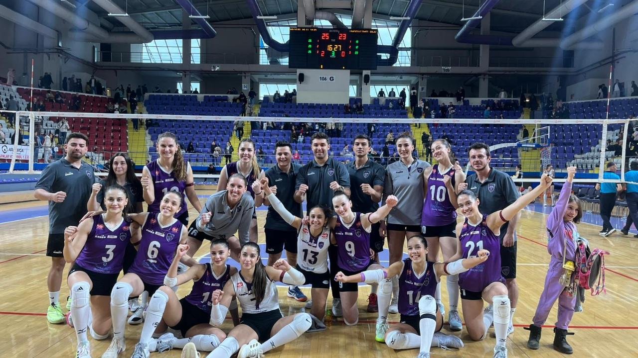 Zaferin Sultanları Fırtına Gibi Esti: Afyon Belediye Yüntaş, Muratpaşa’yı Set Vermeden Geçti