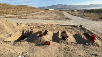 Zehirlenme Acısı Derinleşti: Baba Servet Böcek, Ailesinin Yanına Defnedilecek