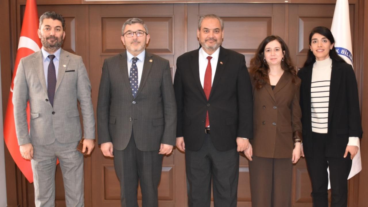 AFSÜ ve BŞEÜ Akademide Güçlerini Birleştirdi