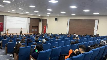 AFSÜ'de Gençlere Yönelik Bağımlılıkla Mücadele Programı Düzenlendi