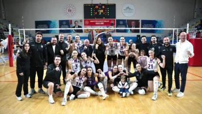 Afyon’da Fileler Şenlendi: Yüntaş, Karayolları’nı 3-1’le Geçti