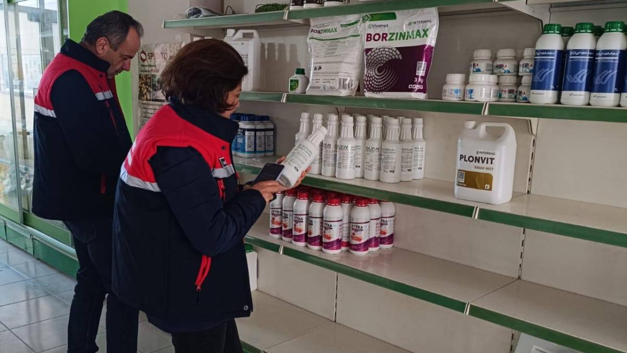 Afyon’da Gübre Dağıtıcılarına Yönelik İl Genelinde Denetimler Sürüyor