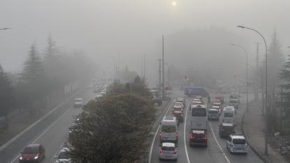 Afyon'da Sis Nedeniyle Dinar-Çay Kara Yolu Ulaşıma Kapatıldı