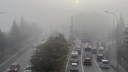 Afyon'da Sis Nedeniyle Dinar-Çay Kara Yolu Ulaşıma Kapatıldı