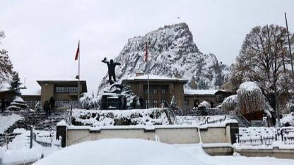 Afyonkarahisar’a Kar Geliyor!