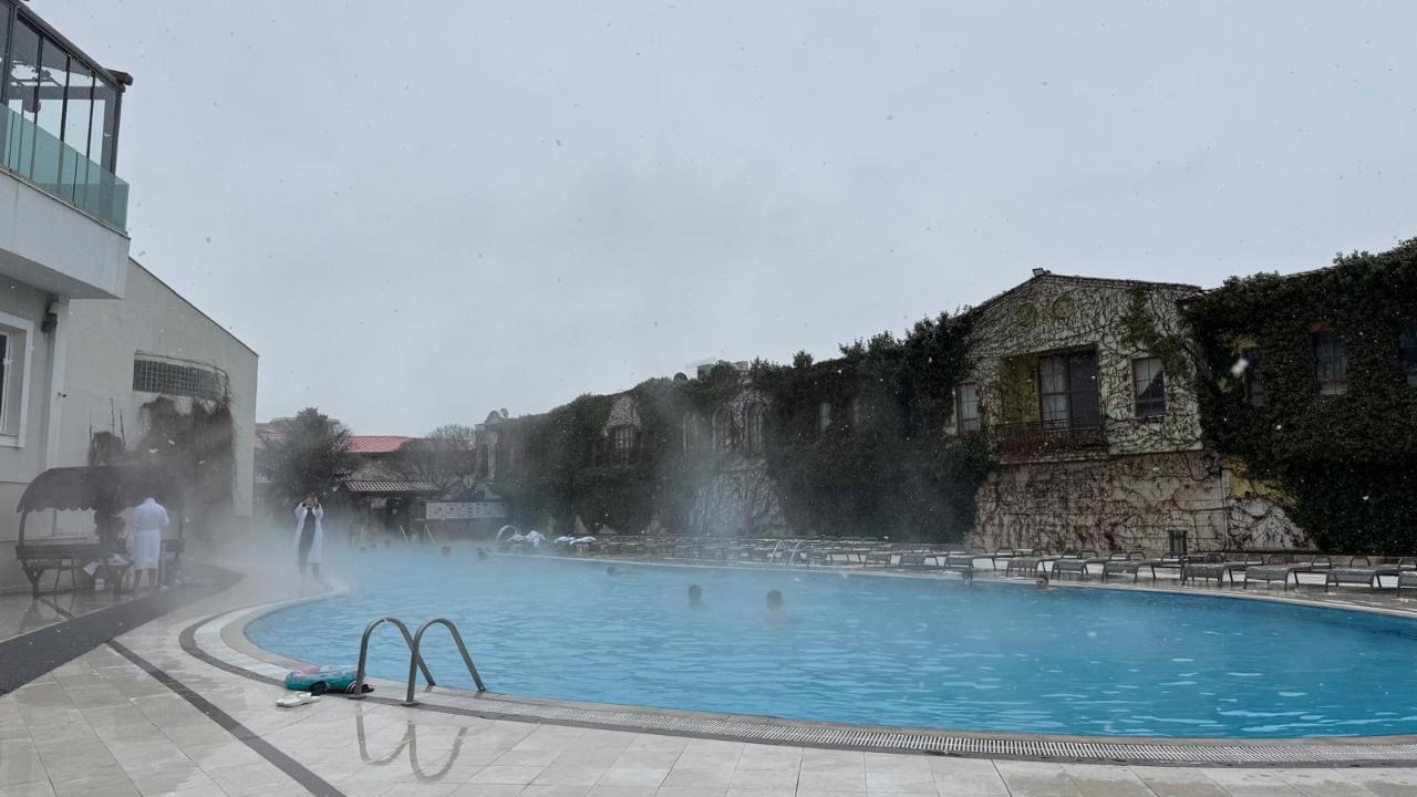 Afyonkarahisar'da Termal Otellerde Yılbaşı Yoğunluğu Yaşanıyor