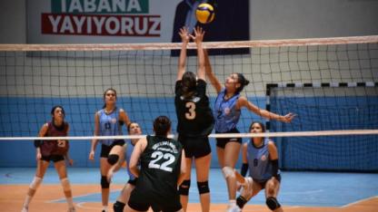 Afyonkarahisar’da Yurt Lig Voleybol Kız Şampiyonu Belli Oldu