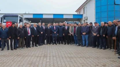 AK Parti'den Kocaöz'e Eser Siyaseti