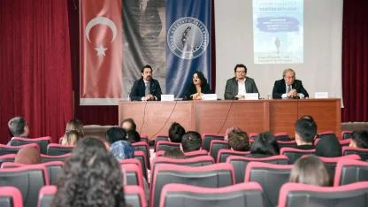 AKÜ Eğitim Fakültesi'nde Kariyer Söyleşisi