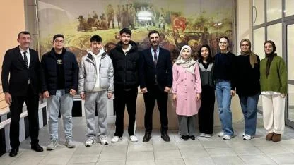 Aslan, Şuhut'ta Öğrencilerin Taleplerini Dinledi