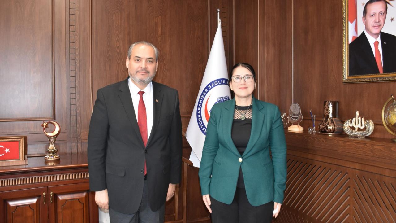 Başkan Kavas'tan Rektör Aslan'a Teşekkür Ziyareti