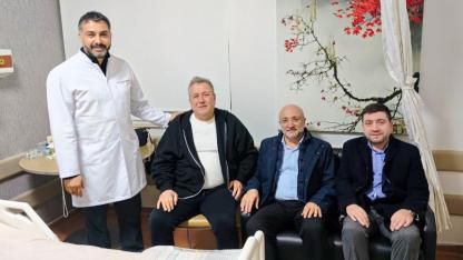 Başkan Şahin’den Gazeteci İsmail Akar’a Hastane Ziyareti