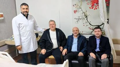 Başkan Şahin’den Gazeteci İsmail Akar’a Hastane Ziyareti