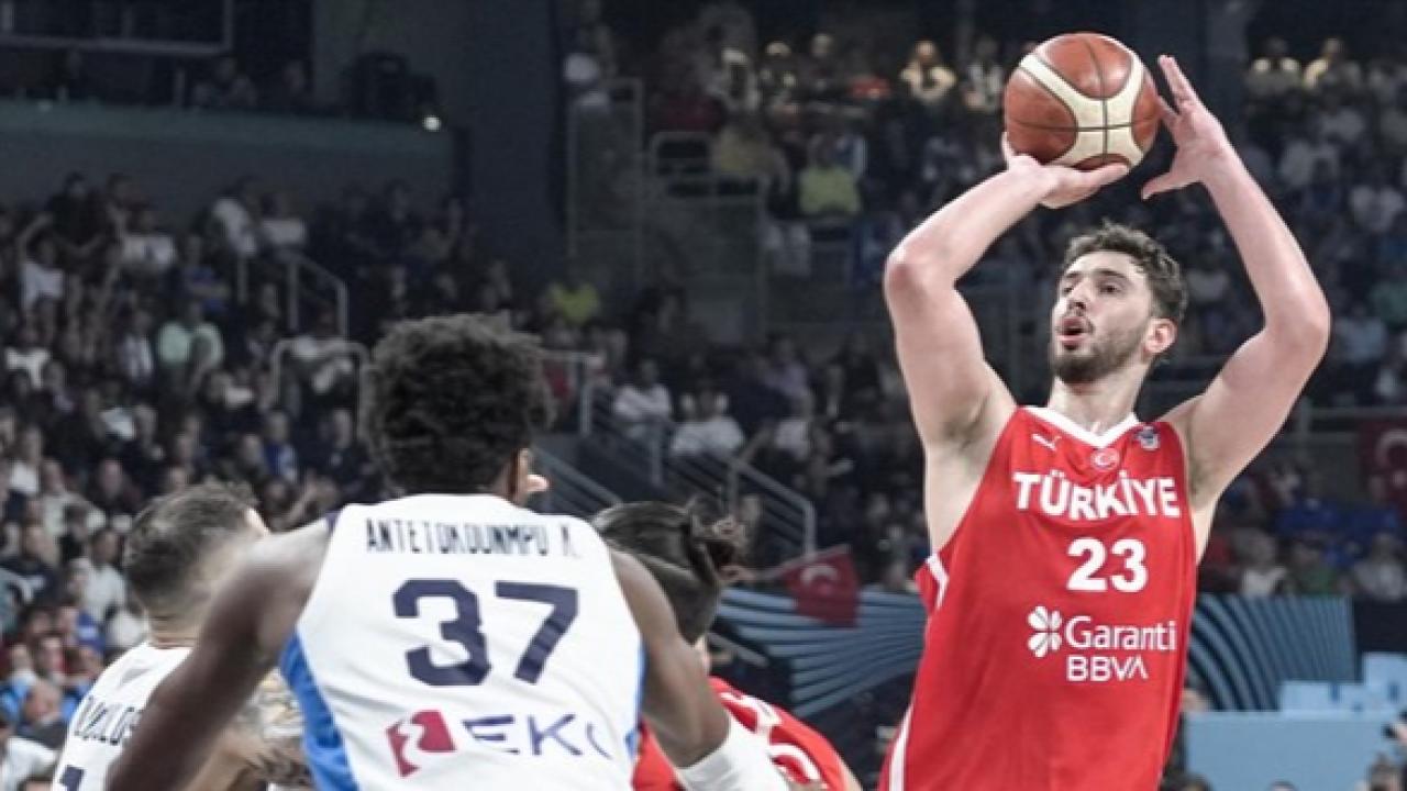 Cumhurbaşkanı Erdoğan’dan Milli Basketbol Takımı’na TOGG sözü