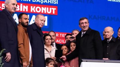 "Deprem Bölgesinde Yeniden Kurulan Yuvaların En Somut Gösterisi"