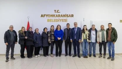 Dereçine Belde Yönetiminden Başkan Köksal’a Ziyaret