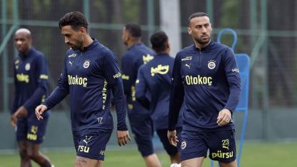 Fenerbahçe'de Cenk Tosun'dan Sitem: "Ne Yaptım Ki Kadro Dışı Bırakıldım?"
