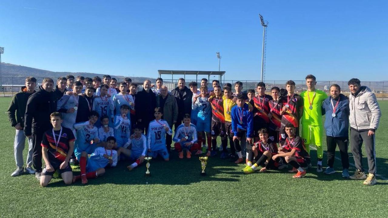 Genç Erkekler Futbol Okul Sporları Müsabakaları Sona Erdi