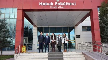 Hukuk Öğrencilerine Denetimli Serbestlik ve Kariyer Semineri