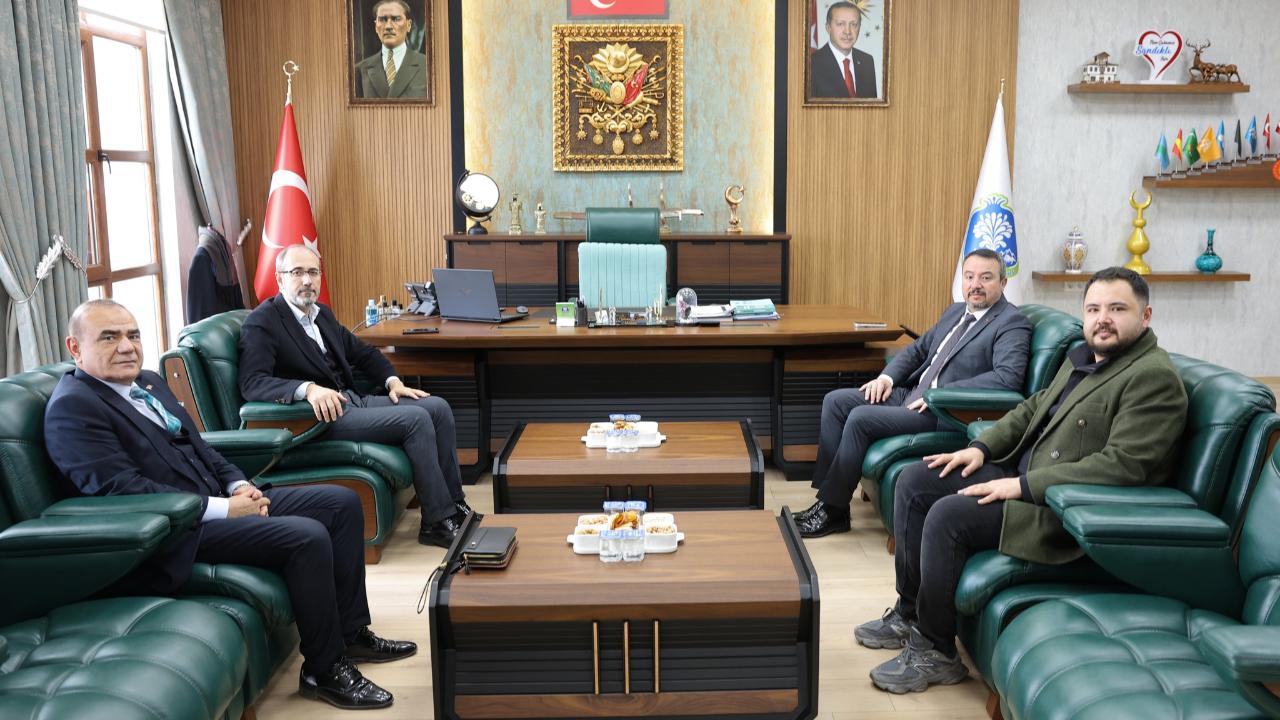 İl Sağlık Müdürü Öztürk’ten Başkan Öztaş’a Ziyaret