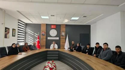 İmam Hatip Lisesi Öğrencileri Projelerini Müdür Sünnetci’ye Tanıttı