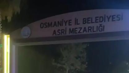Kayıp Olarak Aranan İki Genç Boğazları Kesilmiş Halde Mezarlıkta Ölü Bulundu