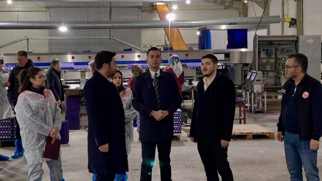 Kaymakam Aslan’dan Tınaztepe Yumurta Tesislerine Ziyaret