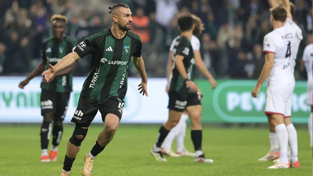 Kocaelispor, Türkiye Kupası&#039;nda Gruplara Kaldı: Kocaelispor - Karacabey Belediyespor Maç Sonucu!