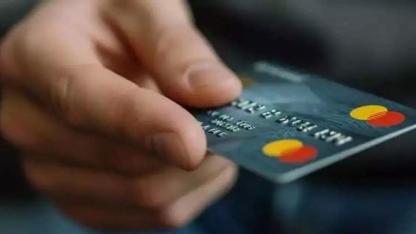 Kredi Kartı Faizlerinde Yeni Düzenleme: Azami Oranlar Aşağı Çekildi