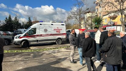 Maltepe'de Kargo Çalışanı Araç İçerisinde Ölü Bulundu