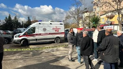 Maltepe'de Kargo Çalışanı Araç İçerisinde Ölü Bulundu