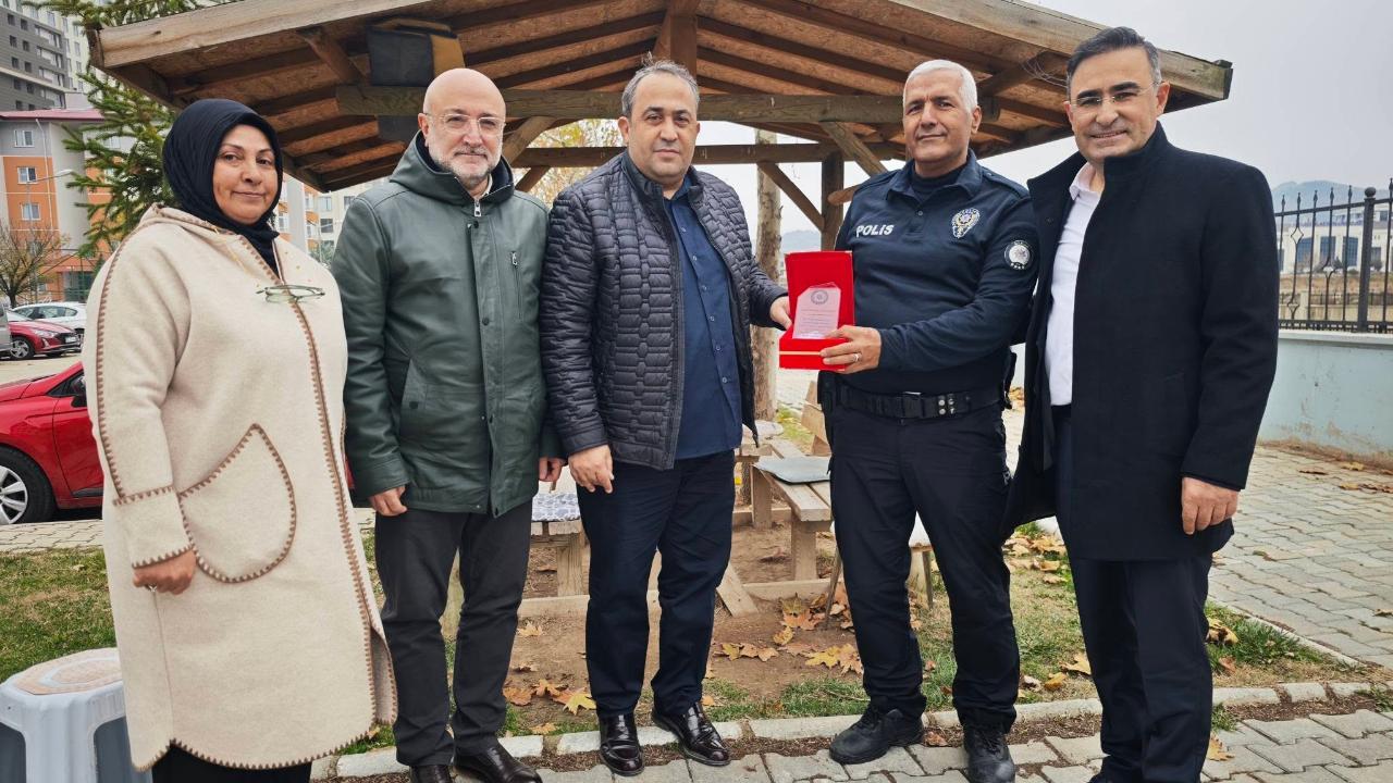 Milletvekili Arslan ve Başkan Şahin'den Emeklilik Vedasına Anlamlı Ziyaret