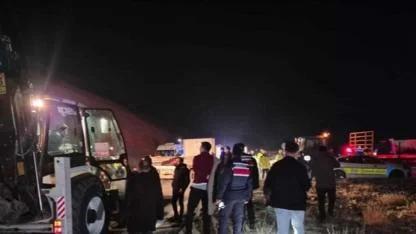 Milyonluk Yarış Tayları Karayoluna Çıktı: 8 Ölü, Kayıplar Var