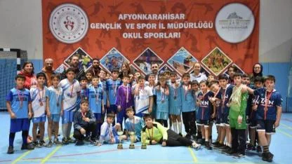 Okul Sporları Küçük Erkek Ve Küçük Kız Hentbol İl Birinciliği Afyonkarahisar’da Tamamlandı