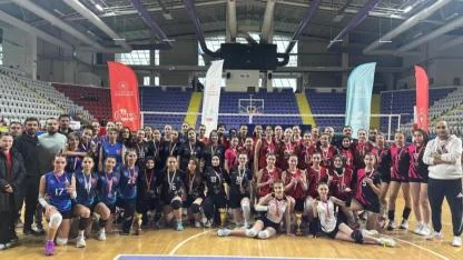 Okul Sporları Voleybol Müsabakaları Tamamlandı