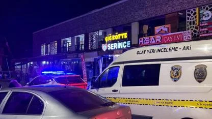 Oyun salonunda çıkan kavga kanlı bitti: 1 ağır yaralı