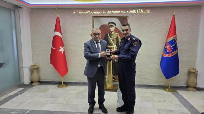 Özaşkın’dan Jandarma Komutanı Kaya’ya Ziyaret