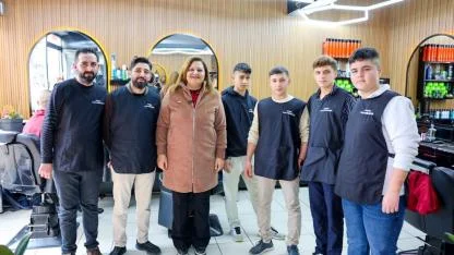 Başkan Köksal Gazlıgöl Caddesi Esnafıyla Buluştu