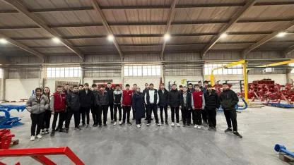 Afyonkarahisar Rahmiye Sare Palalı Teknik Koleji Öğrencilerinden Savrukoğlu Ziraat Makinelerine Teknik Gezi