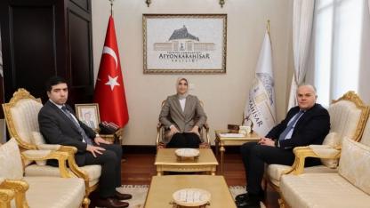 Afyonkarahisar Valisi Yiğitbaşı, Mülkiye Müfettişlerini Makamında Kabul Etti