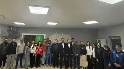 Sandıklı Gençlik Merkezi ve AKÜ Genç Ofisinde Şiir Dinletisi Etkinlikleri