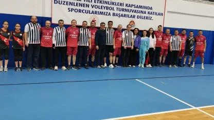 Çay’da ‘2025 Aile Yılı’ Coşkusu Voleybol Turnuvası ile Başladı