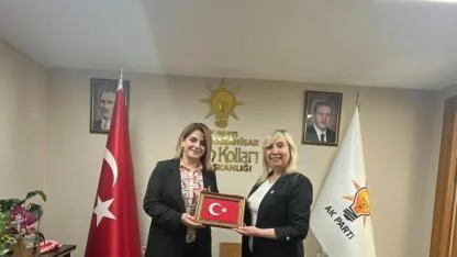 MHP’li Çelikbilek’ten AK Parti İl Kadın Kolları Başkanı Kalaycı’ya Hayırlı Olsun Ziyareti