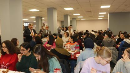 Afyonkarahisar’da Başarıya Giden Yolda Moral Kahvaltısı ve Kar Topu Keyfi